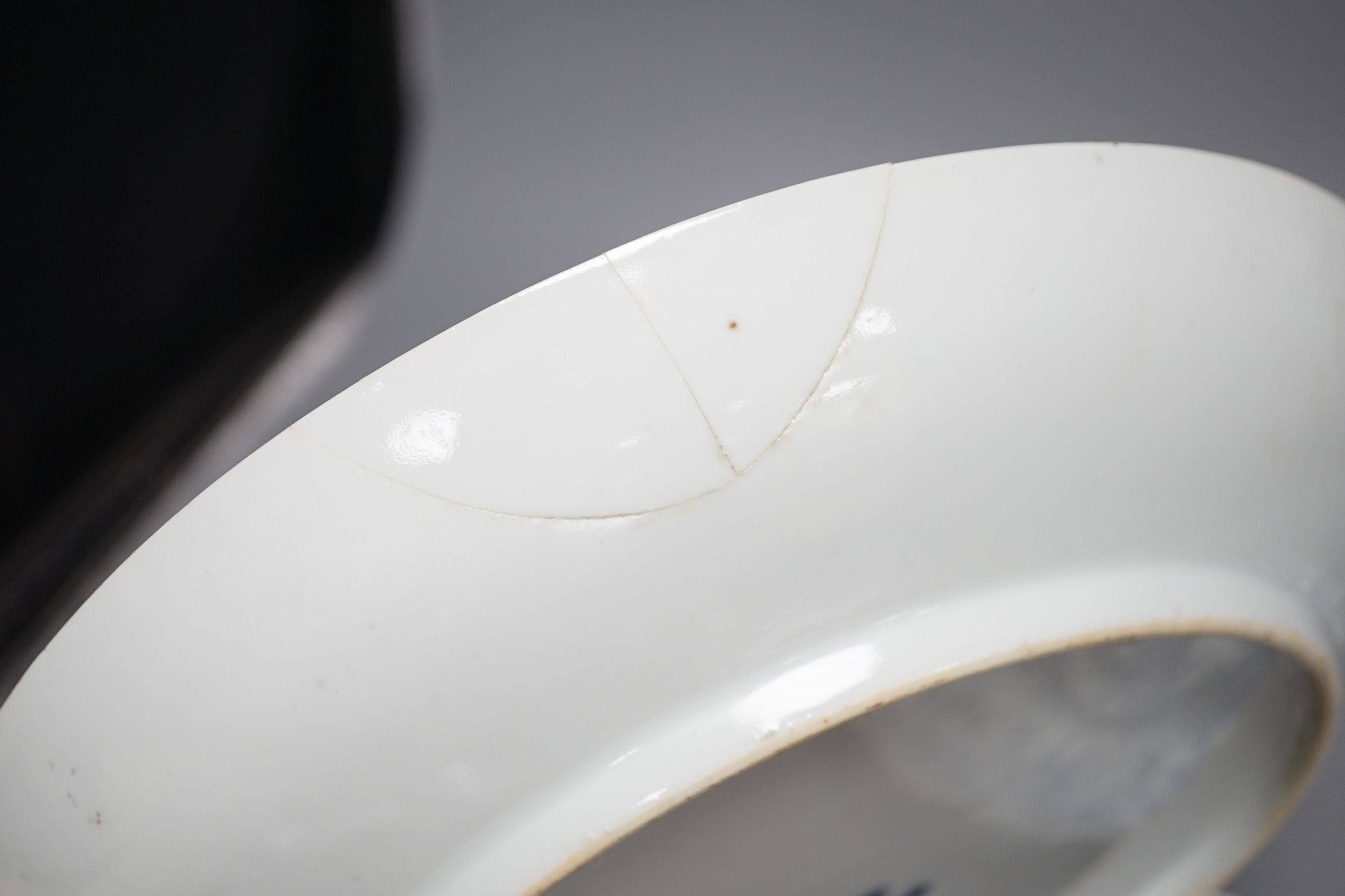 A pair of Chinese blue and white ‘dragon’ dishes, Qing dynasty, 27cm diameter
